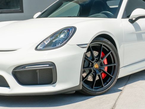 Used 2016 Porsche Boxster Spyder RWD image 26