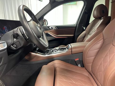 Used 2024 BMW X5 xDrive40i w/ M Sport Package AWD/4WD image 20
