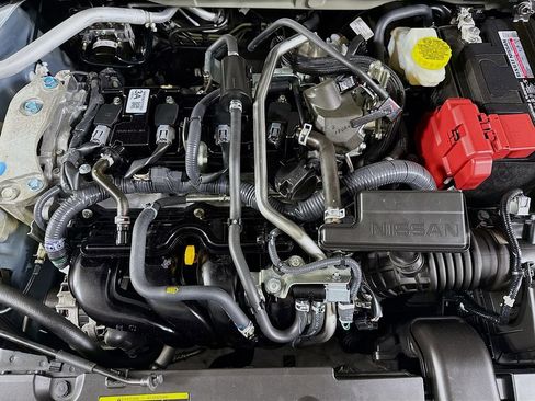 Used 2024 Nissan Sentra SR w/ Trunk Package FWD image 33