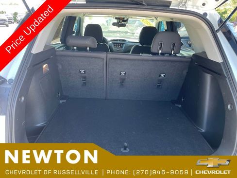 Used 2023 Chevrolet TrailBlazer LT FWD image 38