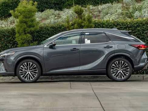 New 2026 Lexus RX 350 AWD/4WD image 2