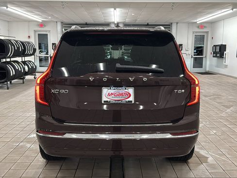 New 2026 Volvo XC90 T8 Ultra w/ Protection Package Premier AWD/4WD image 6