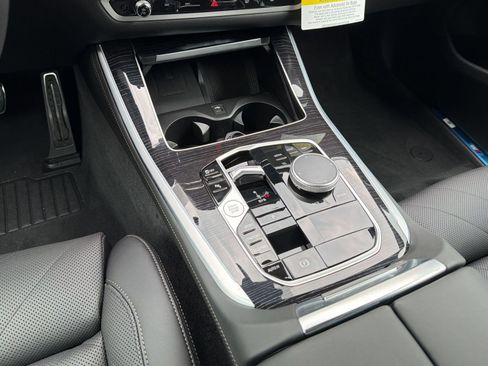New 2026 BMW X5 sDrive40i w/ M Sport Package RWD image 16