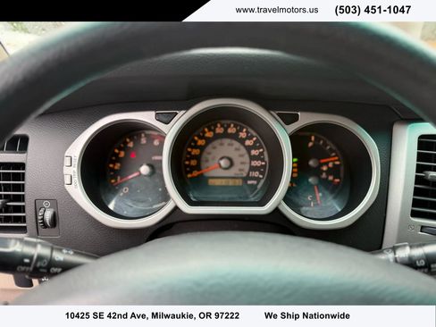 Used 2005 Toyota 4Runner Sport AWD/4WD image 18
