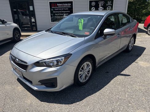 Used 2017 Subaru Impreza 2.0i Premium AWD/4WD image 3