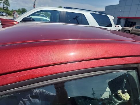 Used 2019 Toyota Yaris L FWD image 10