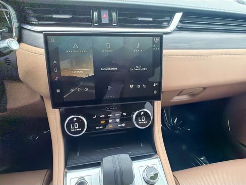 Used 2022 Jaguar F-PACE S AWD/4WD image 28