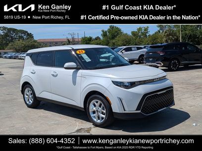 Certified 2023 Kia Soul LX w/ LX Technology Package