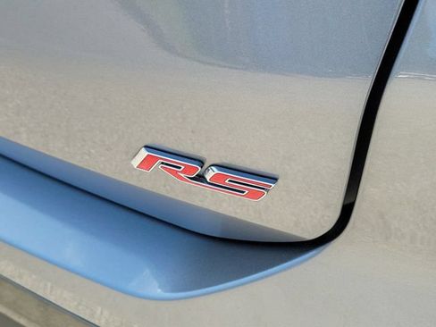 Used 2023 Chevrolet Equinox RS FWD image 8