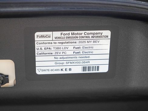 Used 2025 Ford Mustang Mach-E Premium w/ Sport Appearance Package RWD image 27