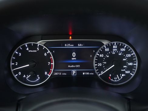 Used 2022 Nissan Sentra SV w/ Trunk Package image 22