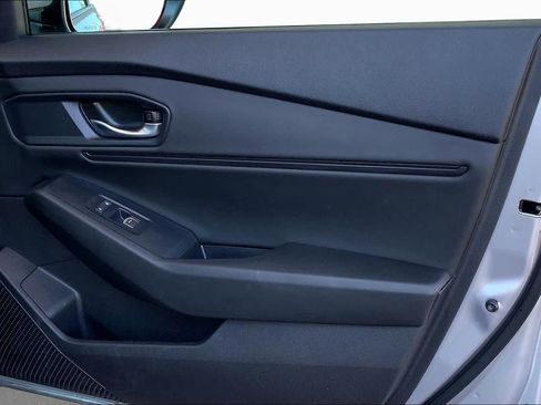 Used 2024 Honda Accord EX image 23