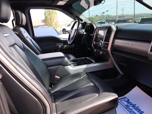 Used 2020 Ford F350 Platinum image 39