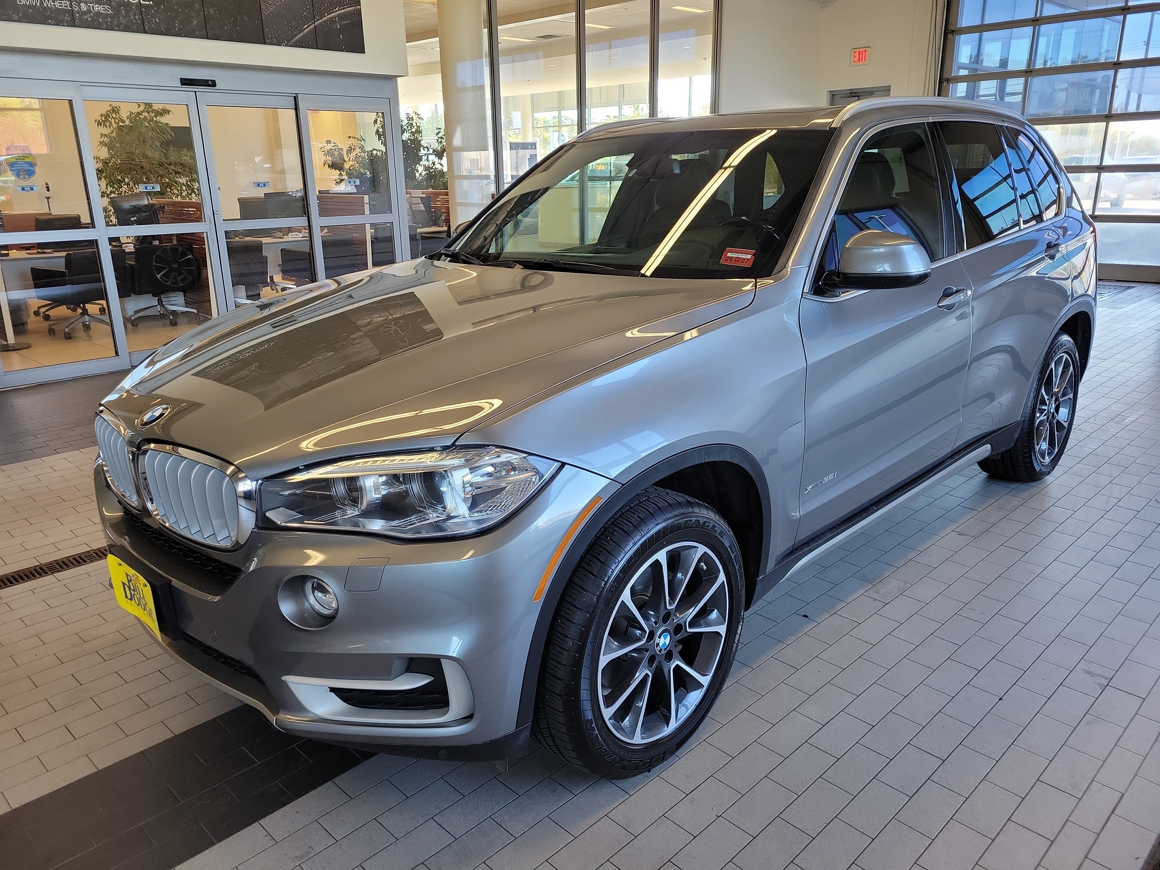 Used 2017 BMW X5 xDrive35i AWD/4WD image 1