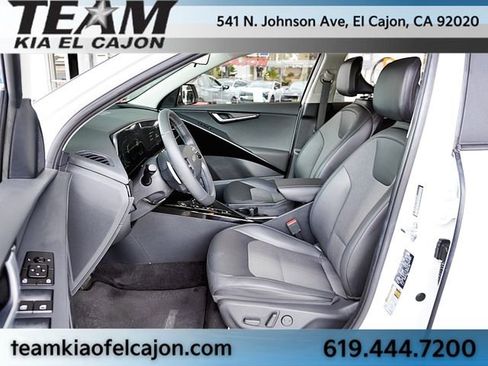 Certified 2025 Kia Niro EX w/ EX Cold Weather Package FWD image 14