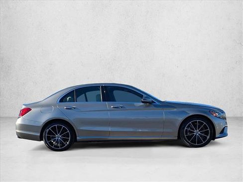 Used 2020 Mercedes-Benz C 300 Sedan image 4