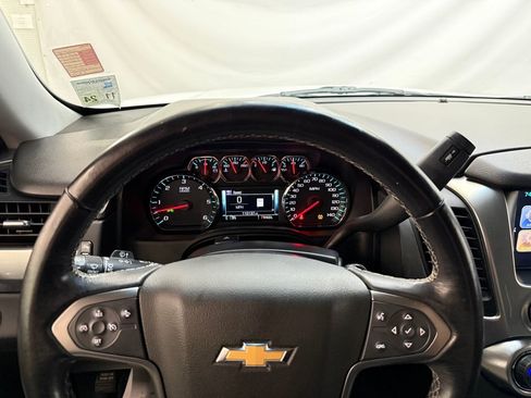 Used 2019 Chevrolet Tahoe LT image 13
