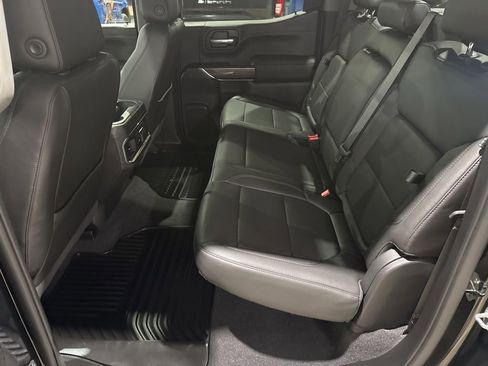 Used 2020 Chevrolet Silverado 1500 LTZ w/ LTZ Premium Package image 36