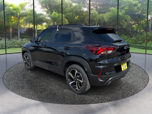 Used 2022 Chevrolet TrailBlazer RS FWD image 7