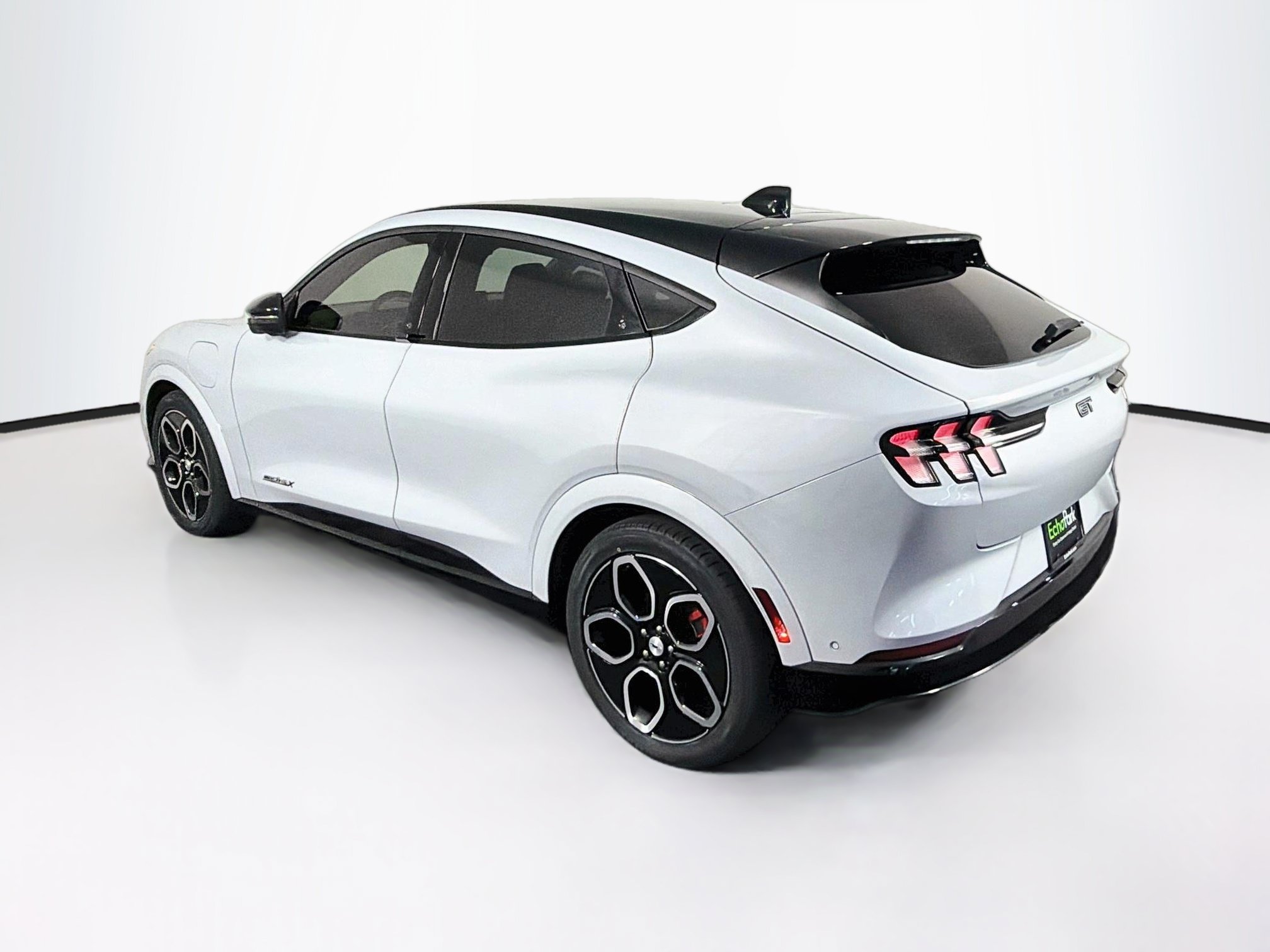 Used 2023 Ford Mustang Mach-E GT AWD/4WD image 5