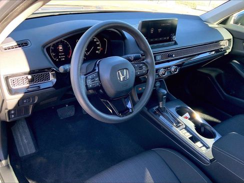 Used 2022 Honda Civic LX image 14
