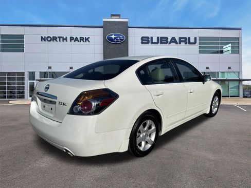 Used 2008 Nissan Altima 2.5 SL w/ SL Pkg image 3