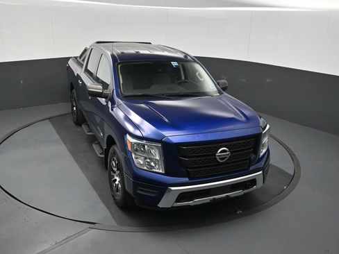 Used 2021 Nissan Titan SV w/ Accessory Utility Package AWD/4WD image 11