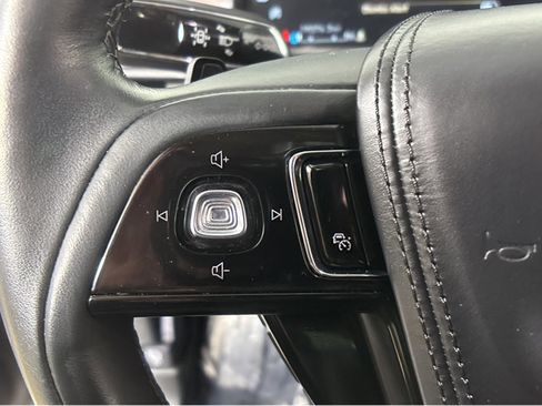 Used 2023 Lincoln Aviator Reserve w/ Equipment Group 201A image 26