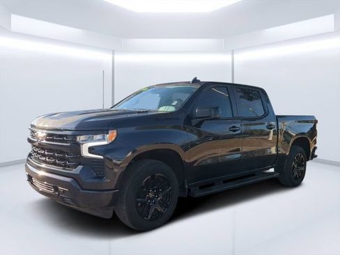 Used 2024 Chevrolet Silverado 1500 RST RWD image 7
