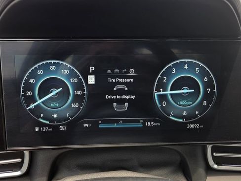 Used 2024 Hyundai Elantra SEL w/ Convenience Package FWD image 23