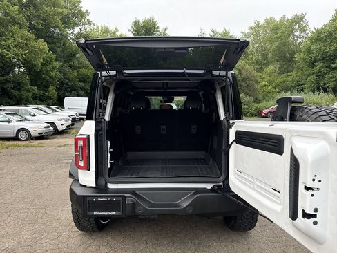 Used 2024 Ford Bronco Outer Banks AWD/4WD image 23