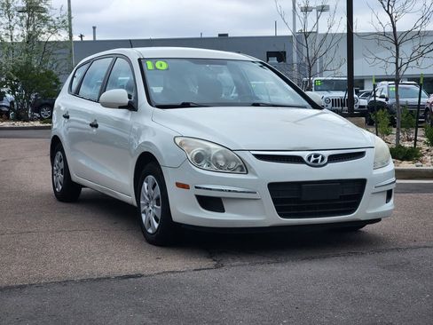 Used 2010 Hyundai Elantra GLS FWD image 3