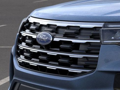 New 2026 Ford Explorer Active w/ Active Comfort Package image 18