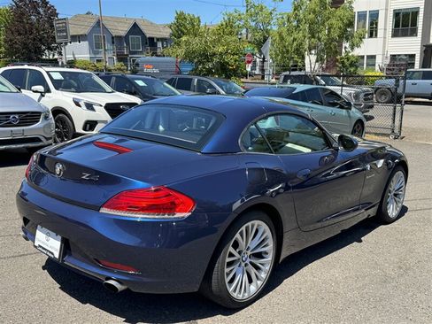 Used 2009 BMW Z4 sDrive35i RWD image 32