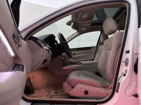 Used 2015 Mercedes-Benz E 350 4MATIC Sedan w/ Premium 1 Package image 18