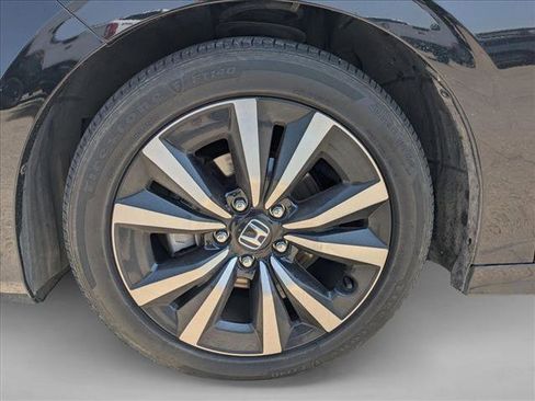 Used 2024 Honda Civic EX image 18