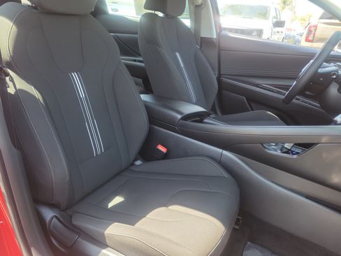 Certified 2023 Hyundai Elantra SEL w/ Convenience Package FWD image 24