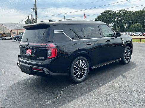 New 2025 Nissan Armada Platinum Reserve image 4