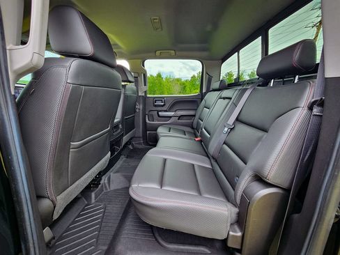 Used 2018 GMC Sierra 1500 SLT AWD/4WD image 33