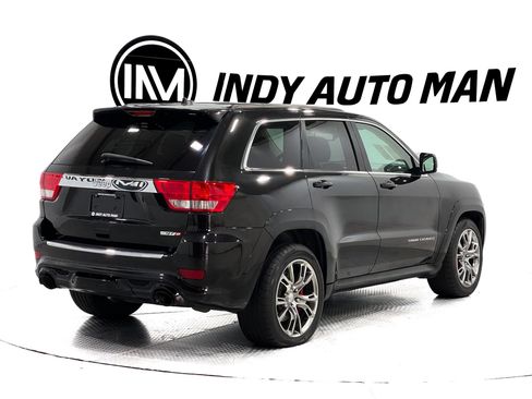 Used 2013 Jeep Grand Cherokee SRT8 w/ Luxury Group II AWD/4WD image 4