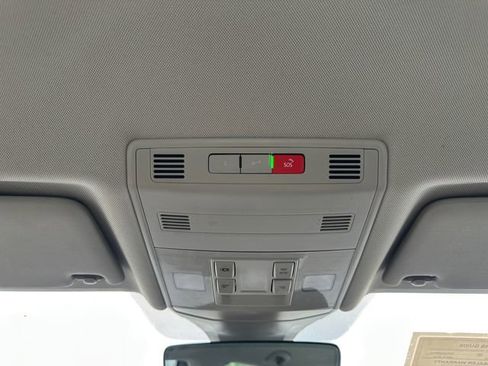 Used 2025 Volkswagen Jetta S FWD image 27