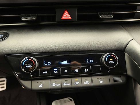 New 2026 Hyundai Elantra SEL Sport FWD image 21