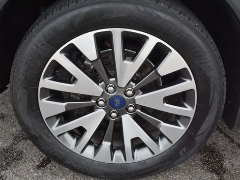 Used 2020 Ford Escape Titanium AWD/4WD image 52