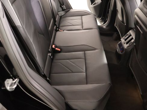 New 2026 BMW X3 xDrive30 w/ Premium Package image 14