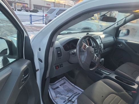 Used 2018 Nissan Frontier S image 6