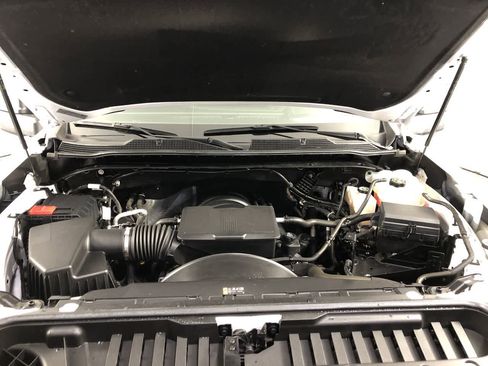 Used 2024 Chevrolet Silverado 2500 LT AWD/4WD image 47