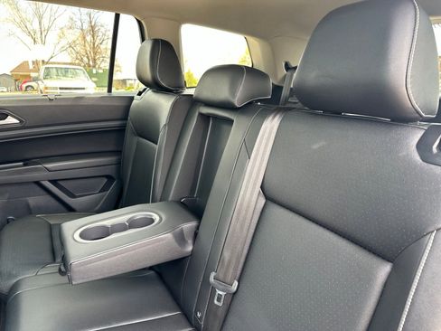 Used 2021 Volkswagen Atlas SE AWD/4WD image 24
