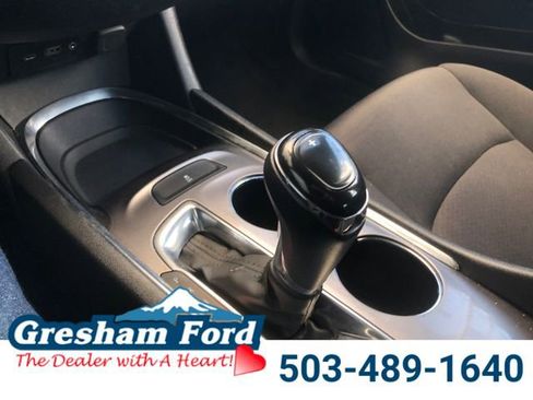 Used 2019 Chevrolet Malibu LT image 21