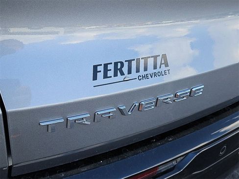 New 2026 Chevrolet Traverse High Country image 32