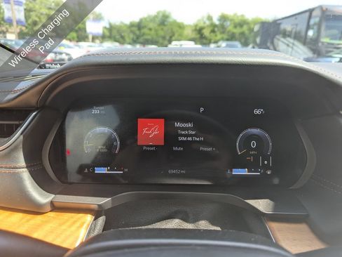 Used 2021 Jeep Grand Cherokee L Summit AWD/4WD image 22